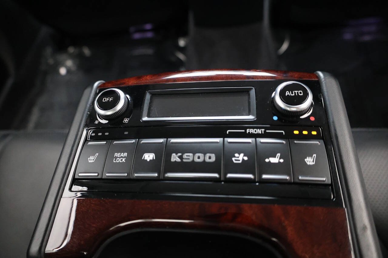 Used 2016 Kia K900 Luxury RWD image 18