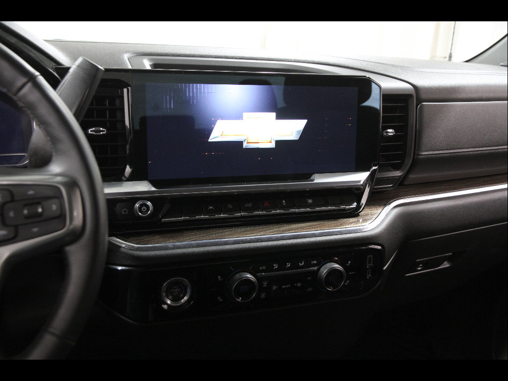 Certified 2023 Chevrolet Silverado 1500 LT AWD/4WD image 10