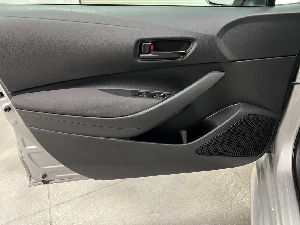 Used 2024 Toyota Corolla LE FWD image 14