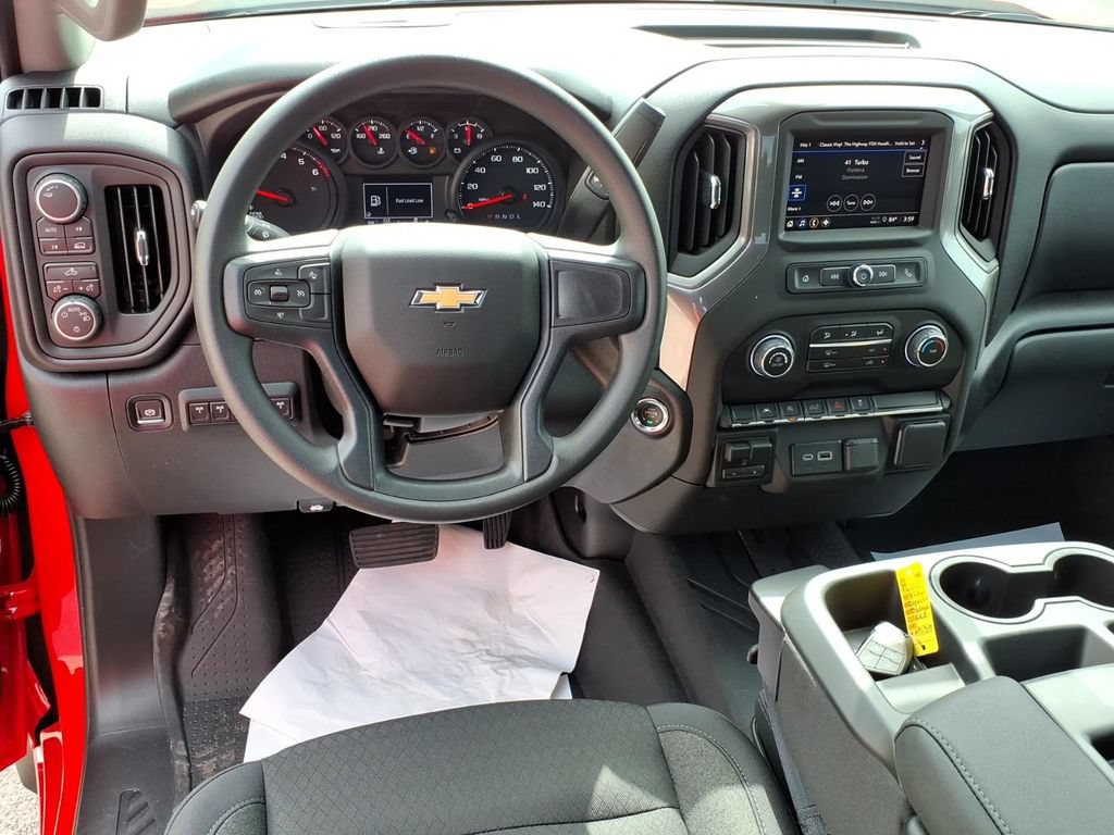 New 2026 Chevrolet Silverado 1500 Custom w/ LPO, Dark Essentials Package AWD/4WD image 15
