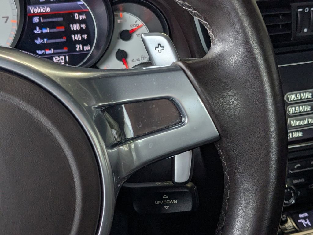 Used 2016 Porsche 911 Turbo S image 20