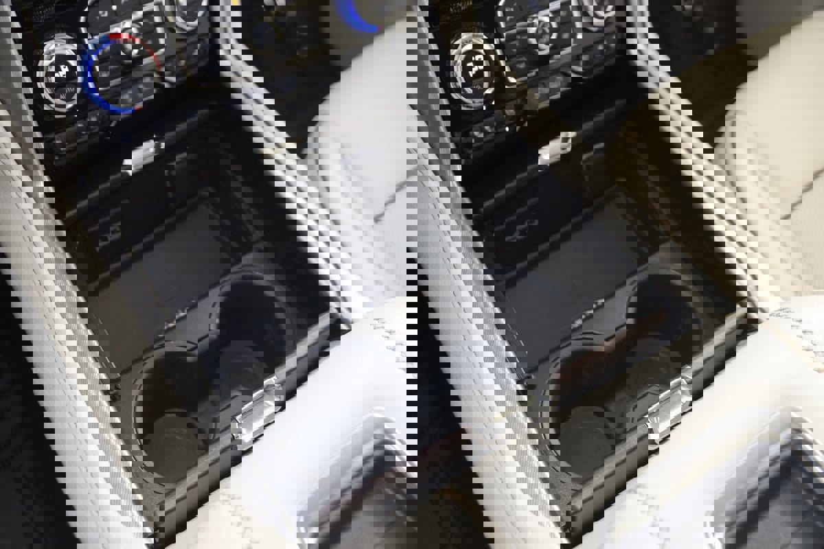 Used 2024 GMC Yukon Denali w/ Denali Reserve Package image 30