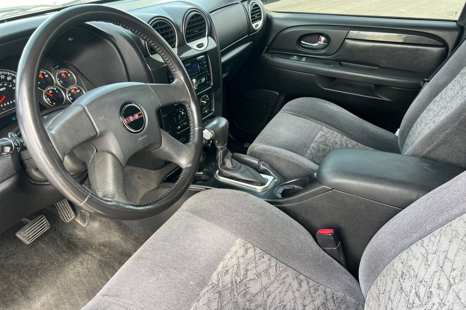 Used 2006 GMC Envoy SLE image 5