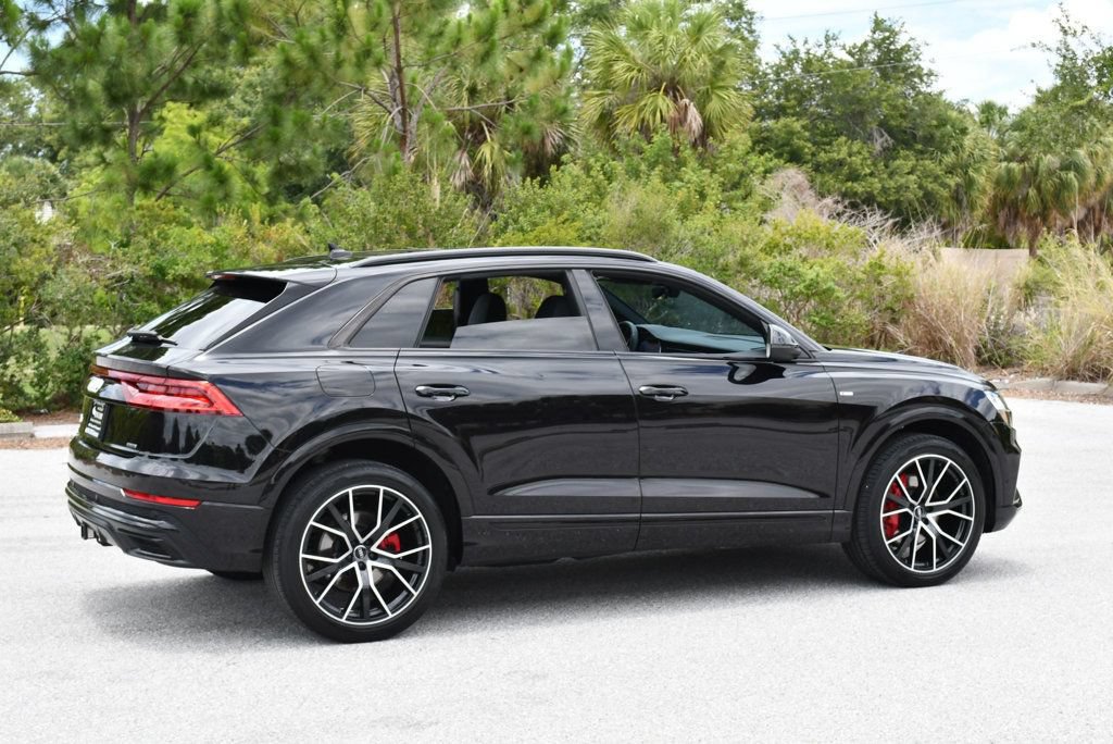 Used 2020 Audi Q8 Premium Plus w/ Premium Plus Package AWD/4WD image 6