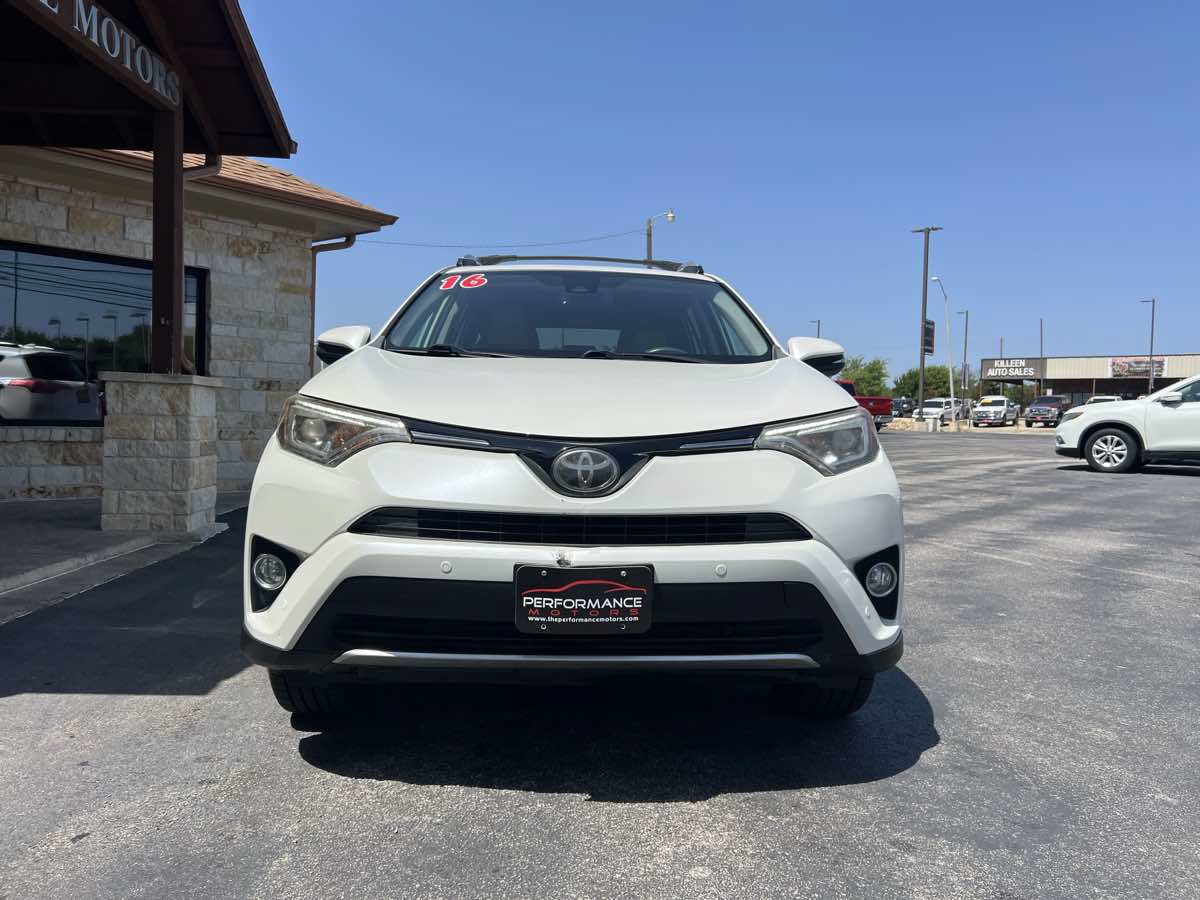 Used 2016 Toyota RAV4 Limited FWD image 7