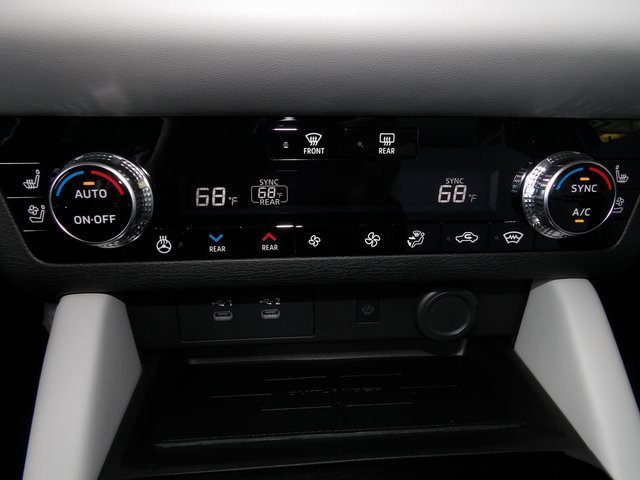 New 2025 Mitsubishi Outlander SEL image 26