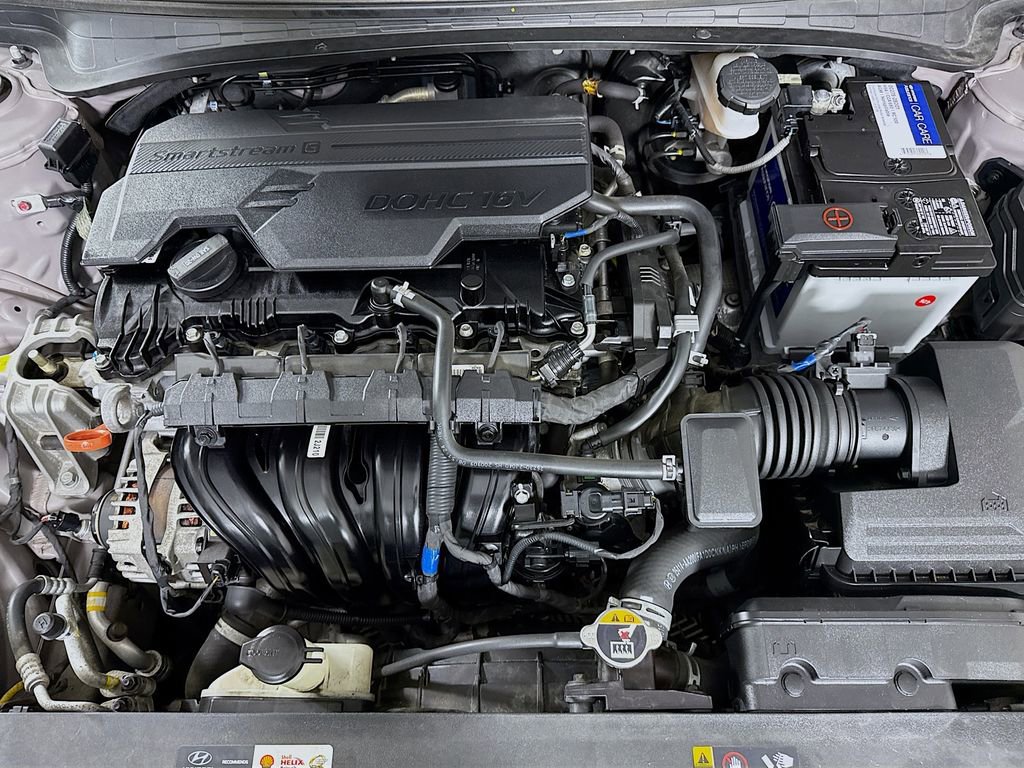 Certified 2021 Hyundai Elantra SEL FWD image 31