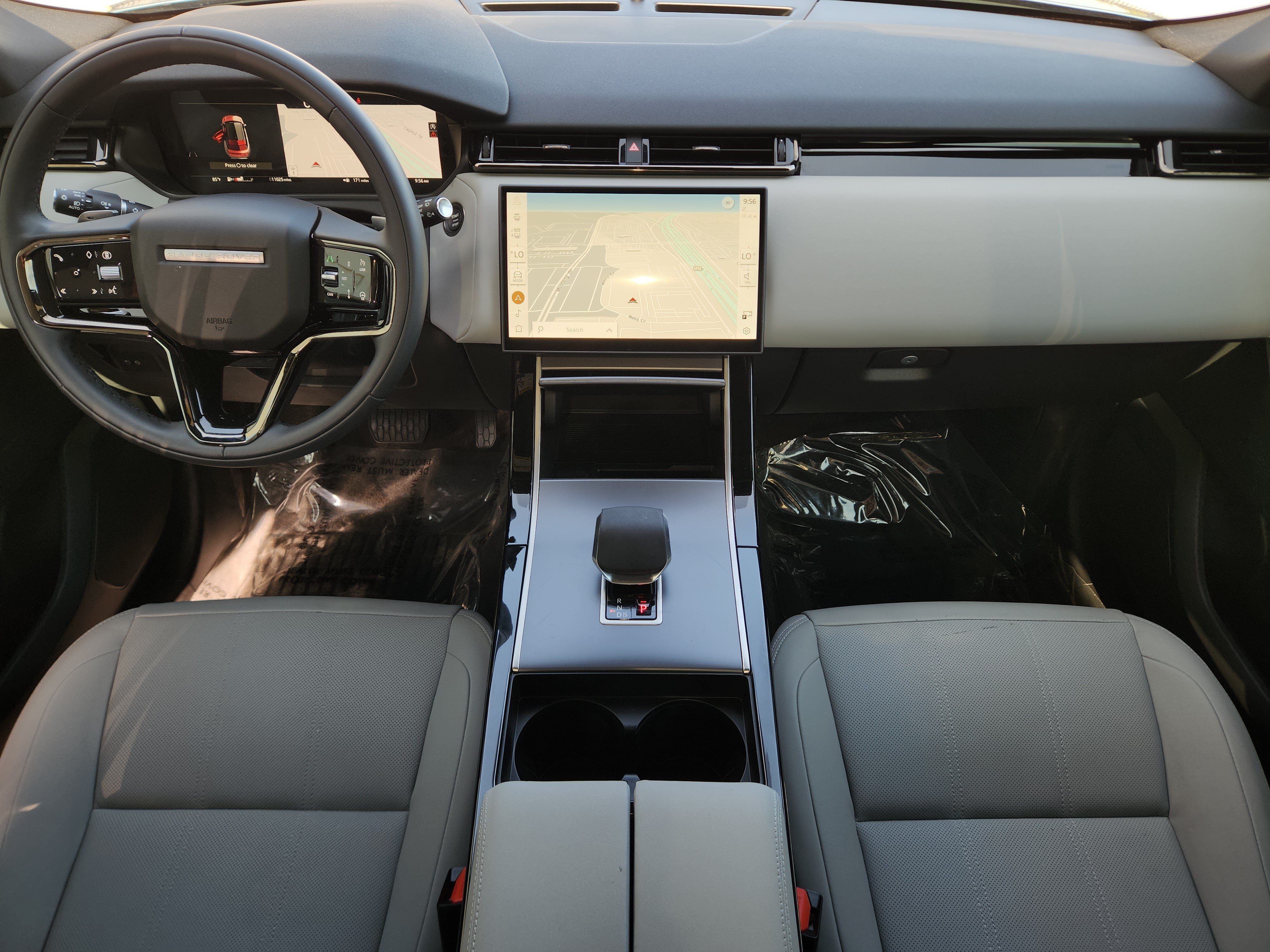 Certified 2026 Land Rover Range Rover Velar S AWD/4WD image 21