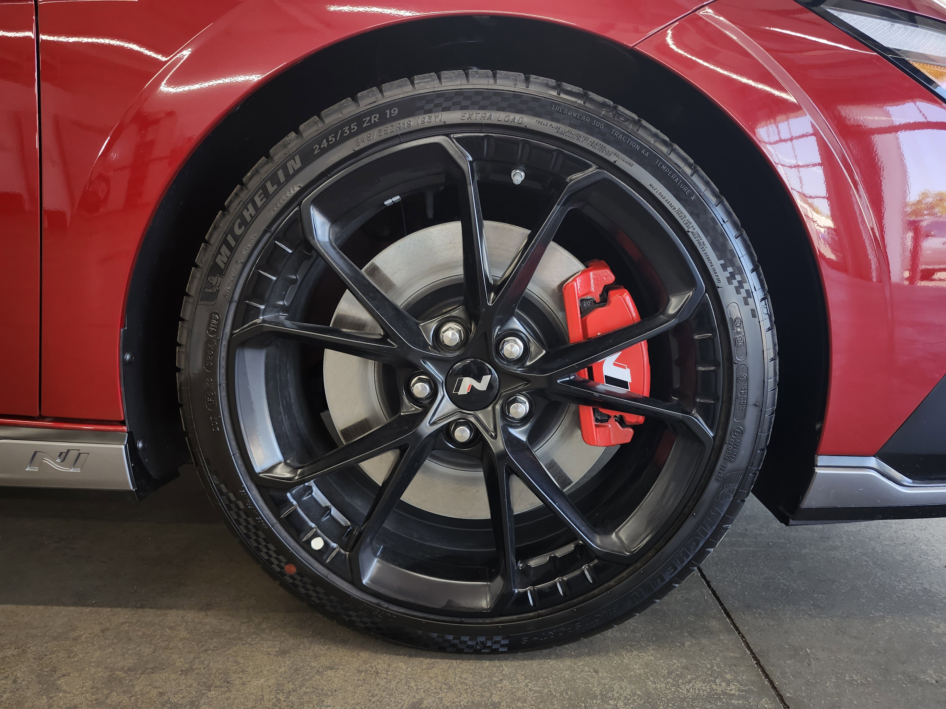 New 2025 Hyundai Elantra N image 19