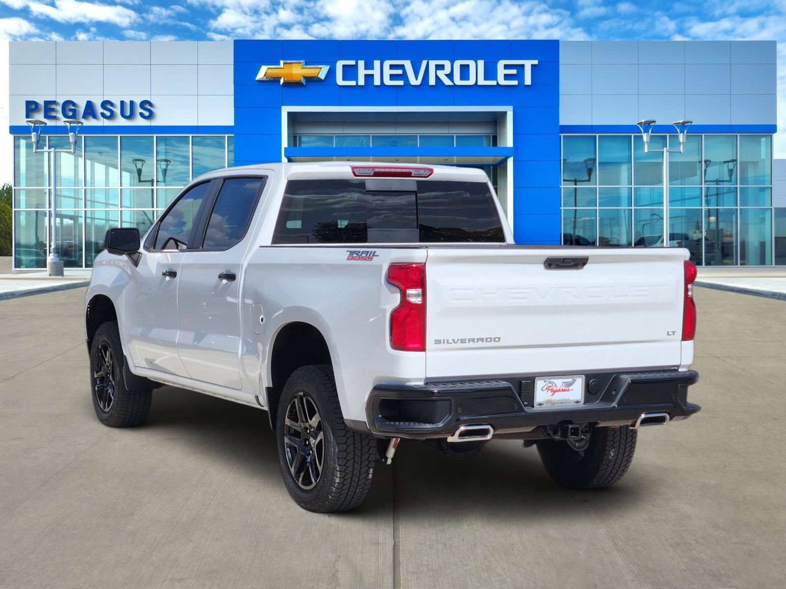 New 2026 Chevrolet Silverado 1500 LT Trail Boss w/ LT Trail Boss Premium Package AWD/4WD image 5