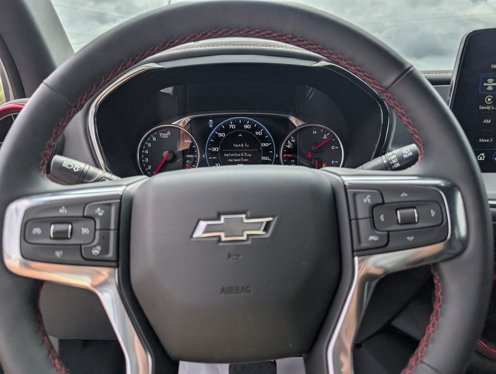 Used 2025 Chevrolet Blazer RS w/ Driver Confidence II Package FWD image 20