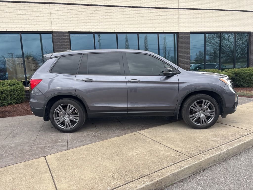 Used 2021 Honda Passport EX-L image 2