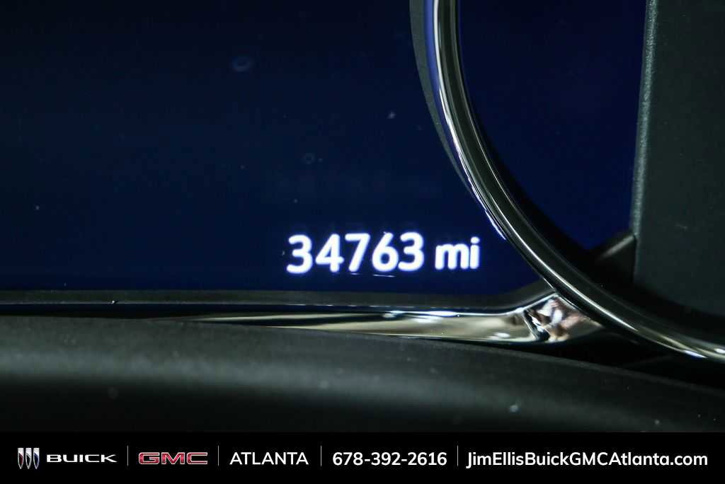 Used 2022 GMC Terrain Denali w/ LPO, Cargo Package image 9