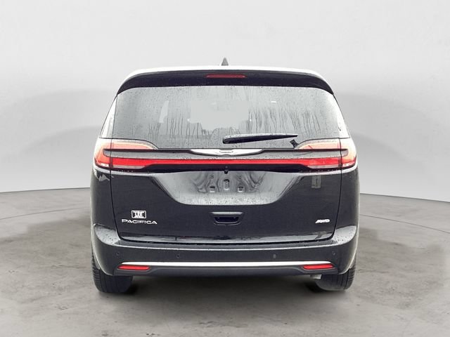 New 2026 Chrysler Pacifica Select AWD/4WD image 5