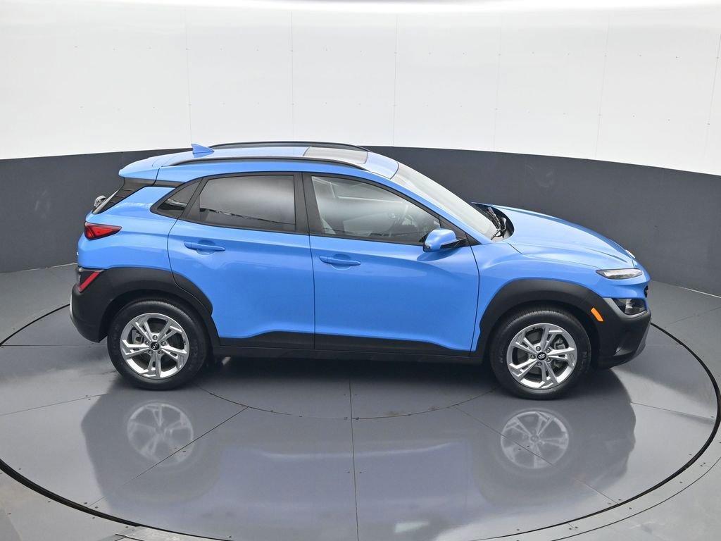Certified 2022 Hyundai Kona SEL w/ Convenience Package AWD/4WD image 16