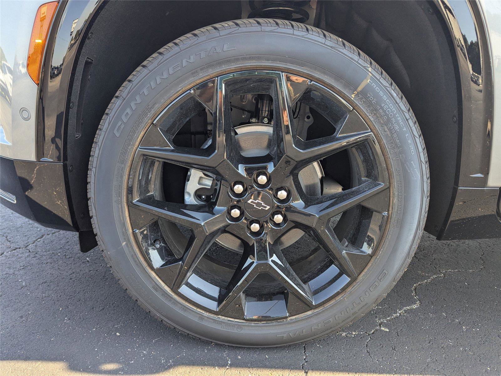 New 2026 Chevrolet Traverse RS w/ LPO, Floor Liner Package image 9