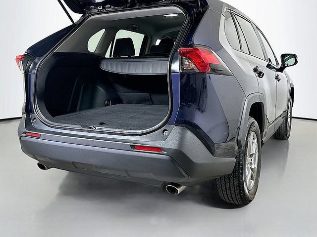 Used 2025 Toyota RAV4 XLE AWD/4WD image 25