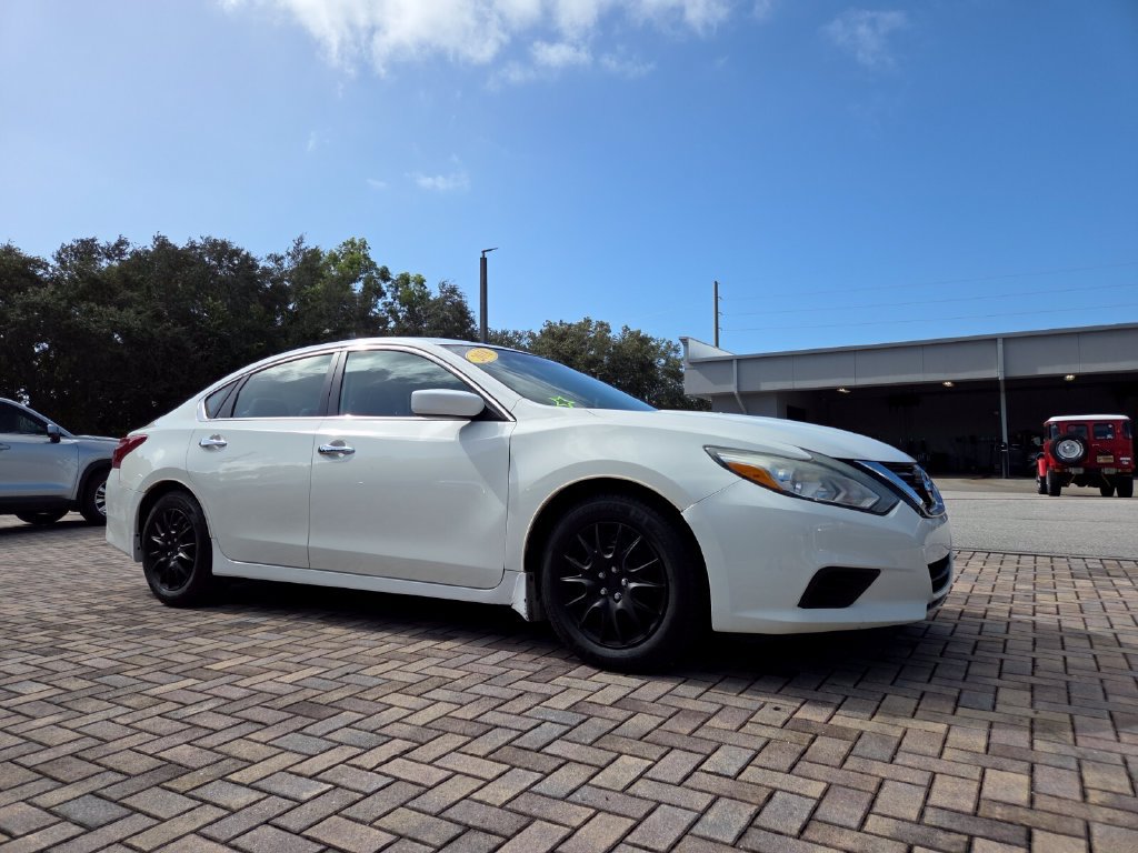 Used 2018 Nissan Altima 2.5 S w/ S Convenience Package