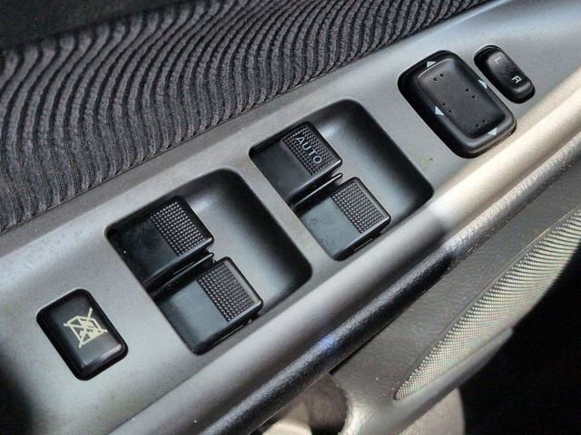 Used 2005 MAZDA MAZDA6 i Sport FWD image 20
