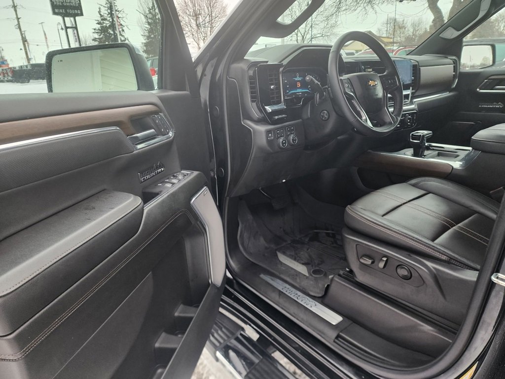 Certified 2024 Chevrolet Silverado 1500 High Country w/ High Country Premium Package image 24
