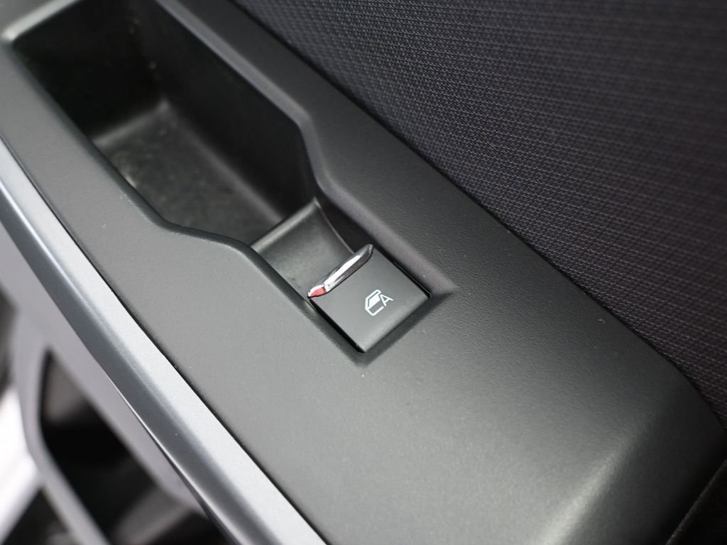 Used 2022 Ford F150 XLT image 43