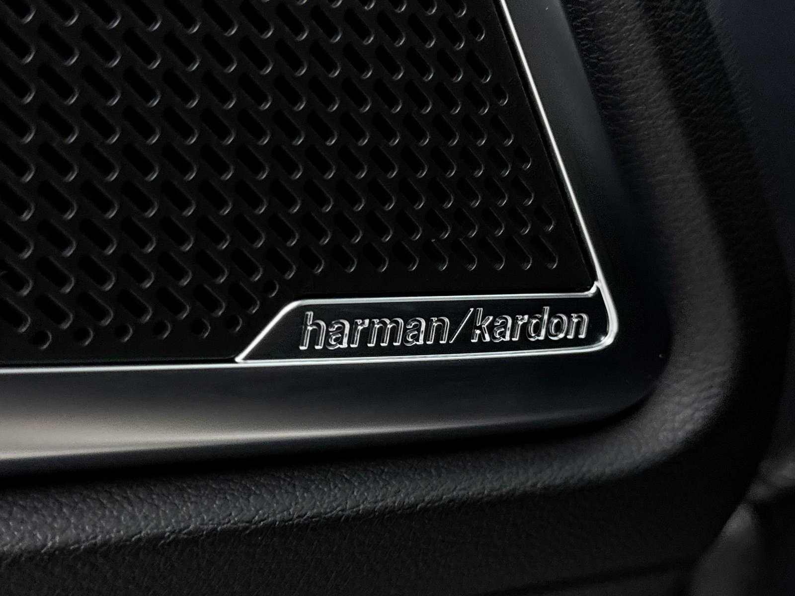 Used 2024 Kia Telluride SX X-Line image 8