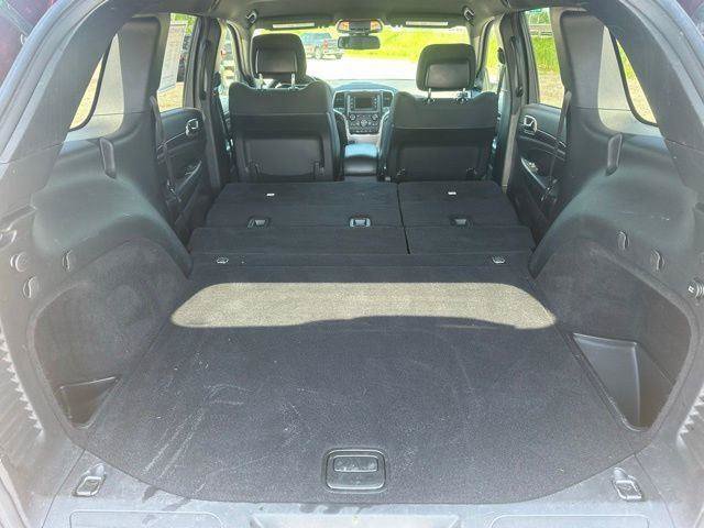 Used 2016 Jeep Grand Cherokee Laredo AWD/4WD image 15