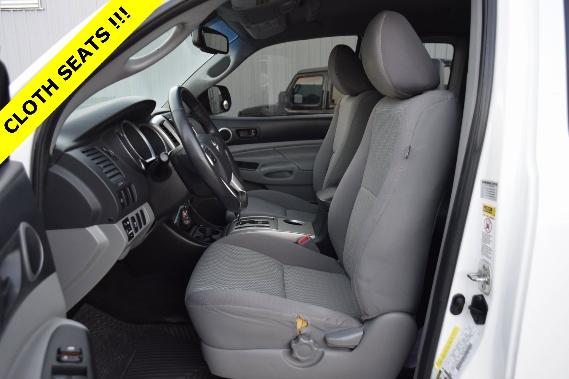 Used 2013 Toyota Tacoma PreRunner image 3