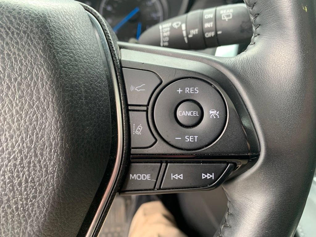 Used 2024 Toyota Venza Nightshade AWD/4WD image 43