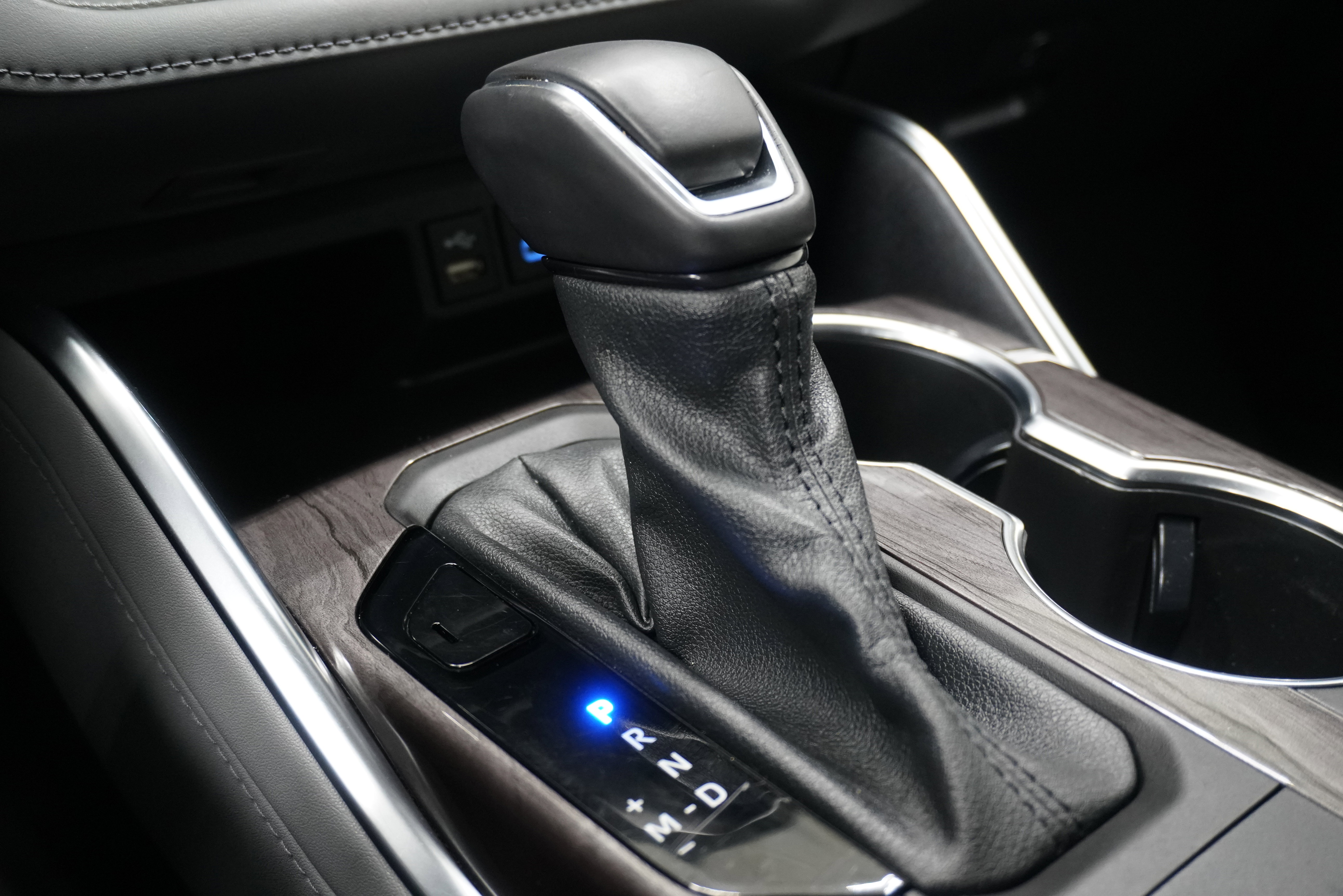 Used 2022 Toyota Highlander Limited image 24