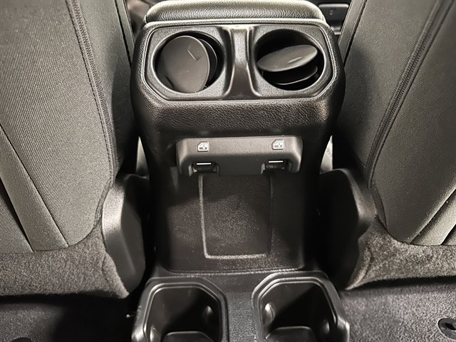 Used 2019 Jeep Wrangler Unlimited Sport S image 24