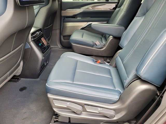 New 2025 Cadillac Escalade IQ Sport 2 w/ LPO, ONYX Package image 15