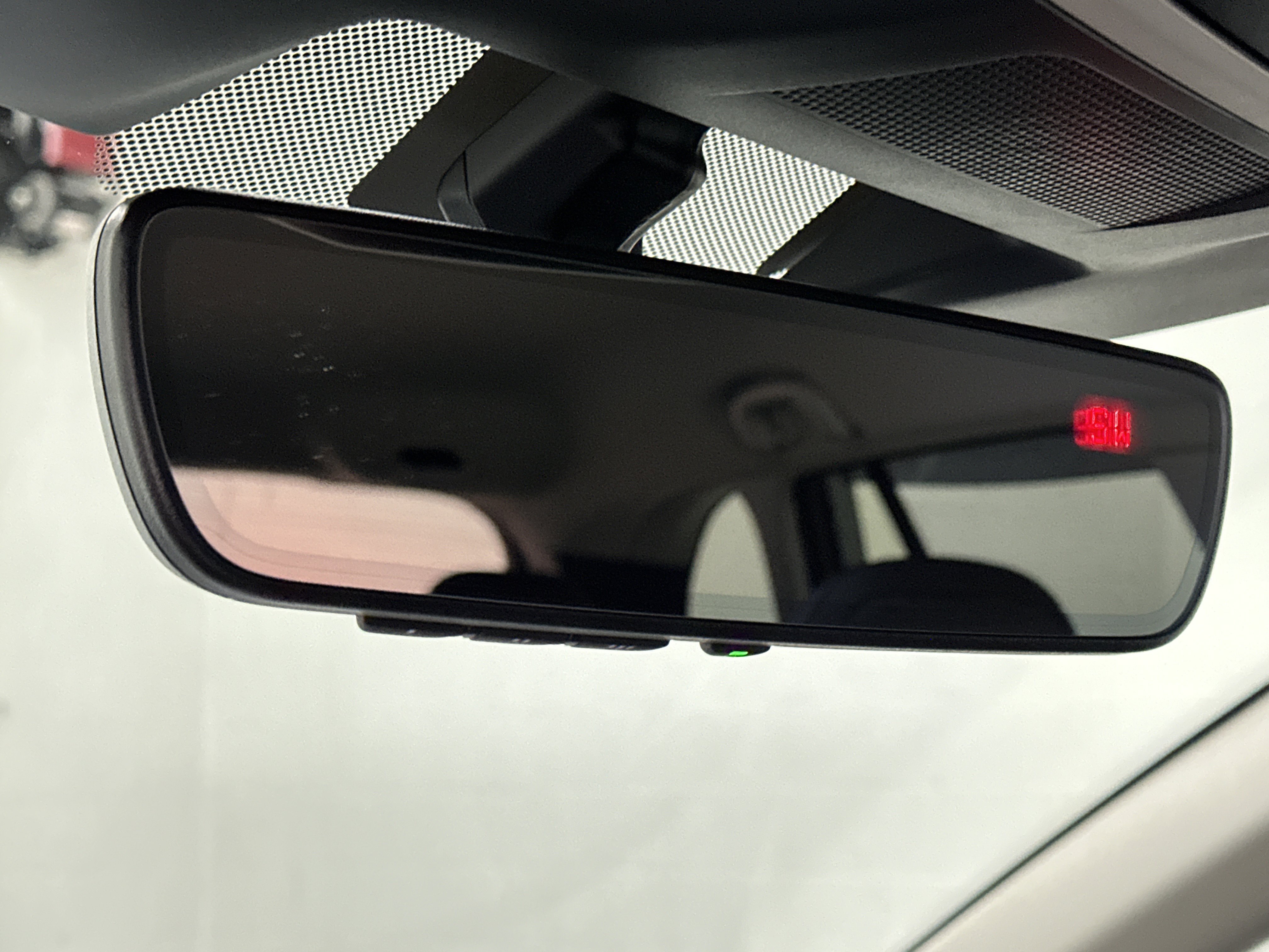 Certified 2025 Subaru Outback Premium image 29