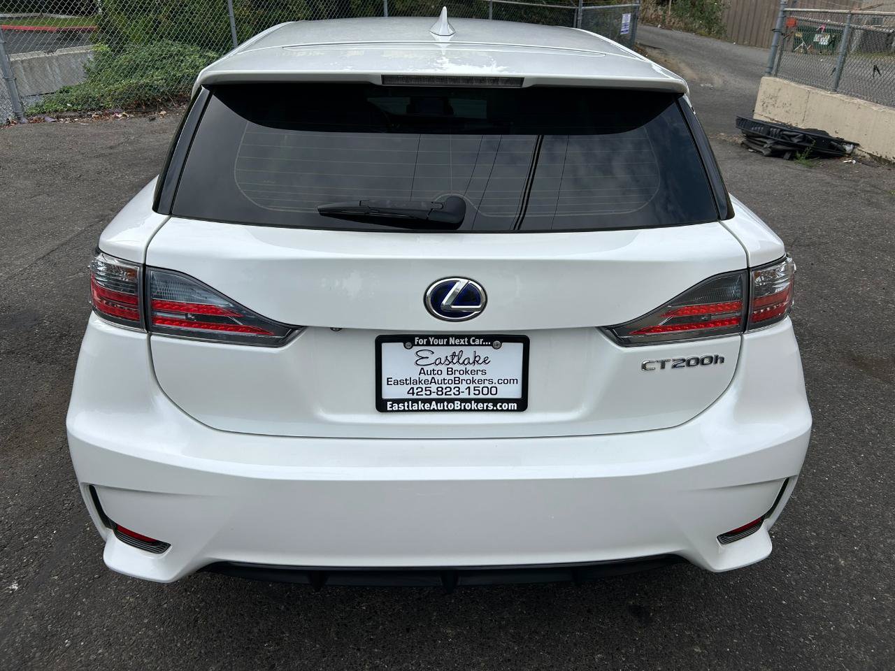 Used 2014 Lexus CT 200h FWD image 6
