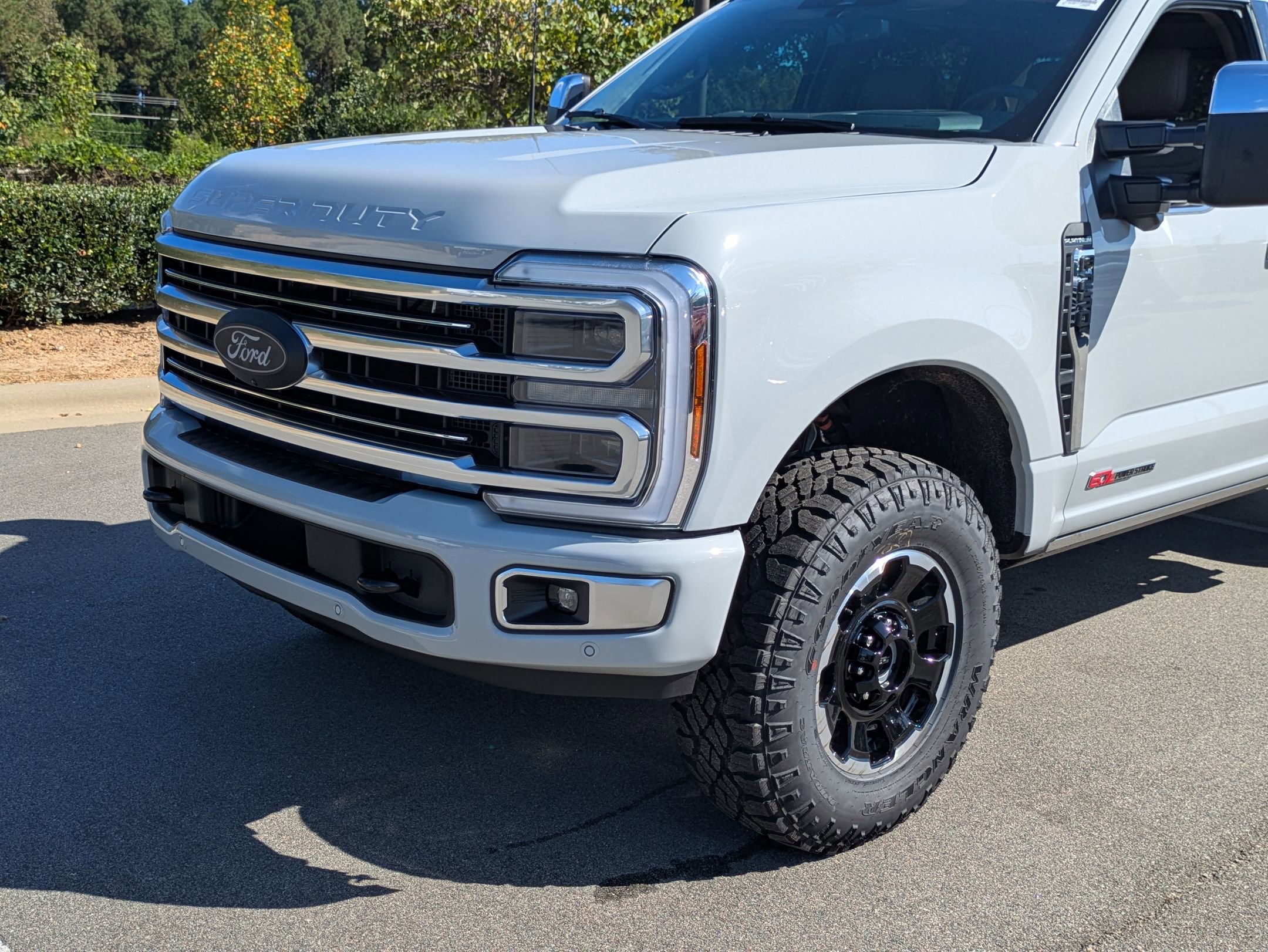 New 2026 Ford F250 Platinum w/ Platinum Plus Package image 10