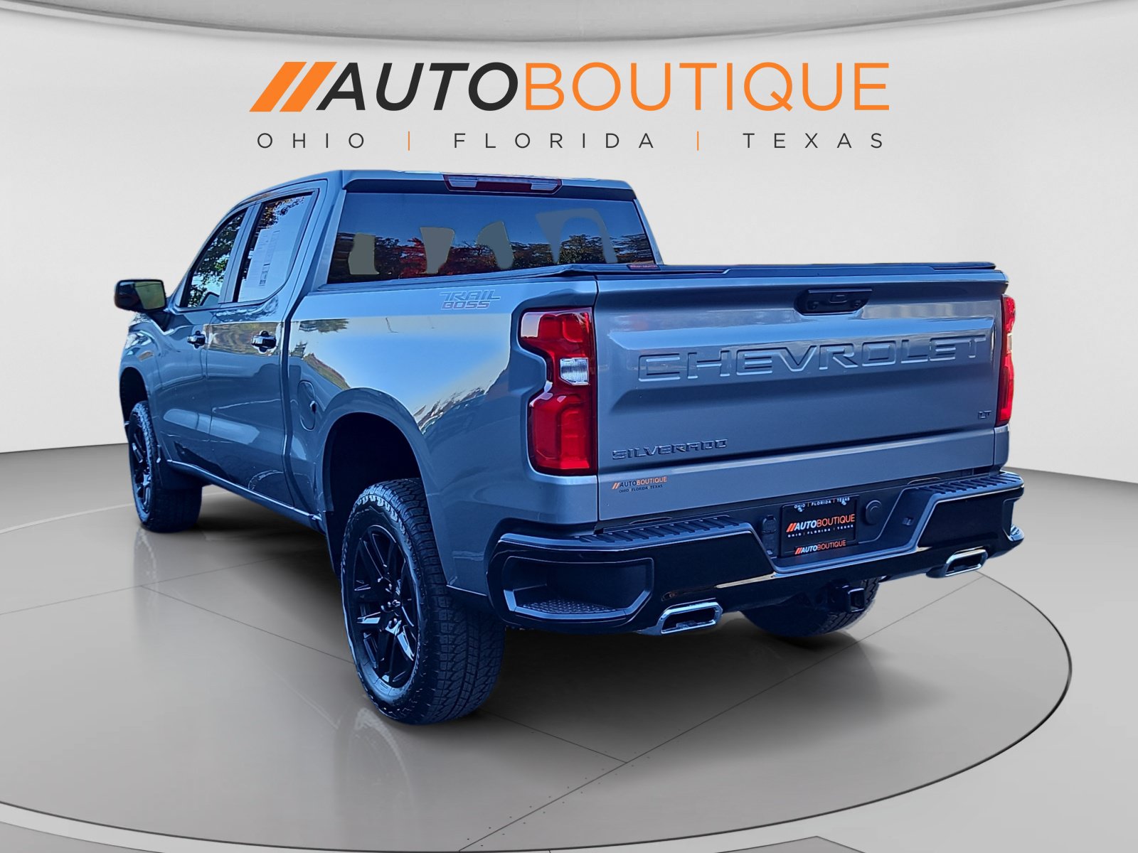 Used 2026 Chevrolet Silverado 1500 LT Trail Boss w/ Protection Package AWD/4WD image 3