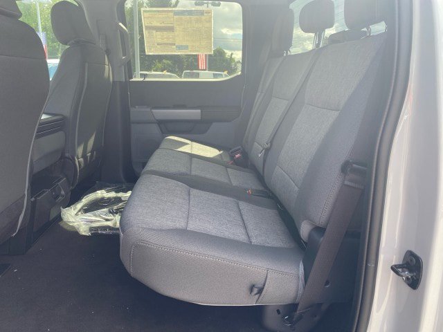 New 2026 Ford F250 XL w/ STX Appearance Package AWD/4WD image 23