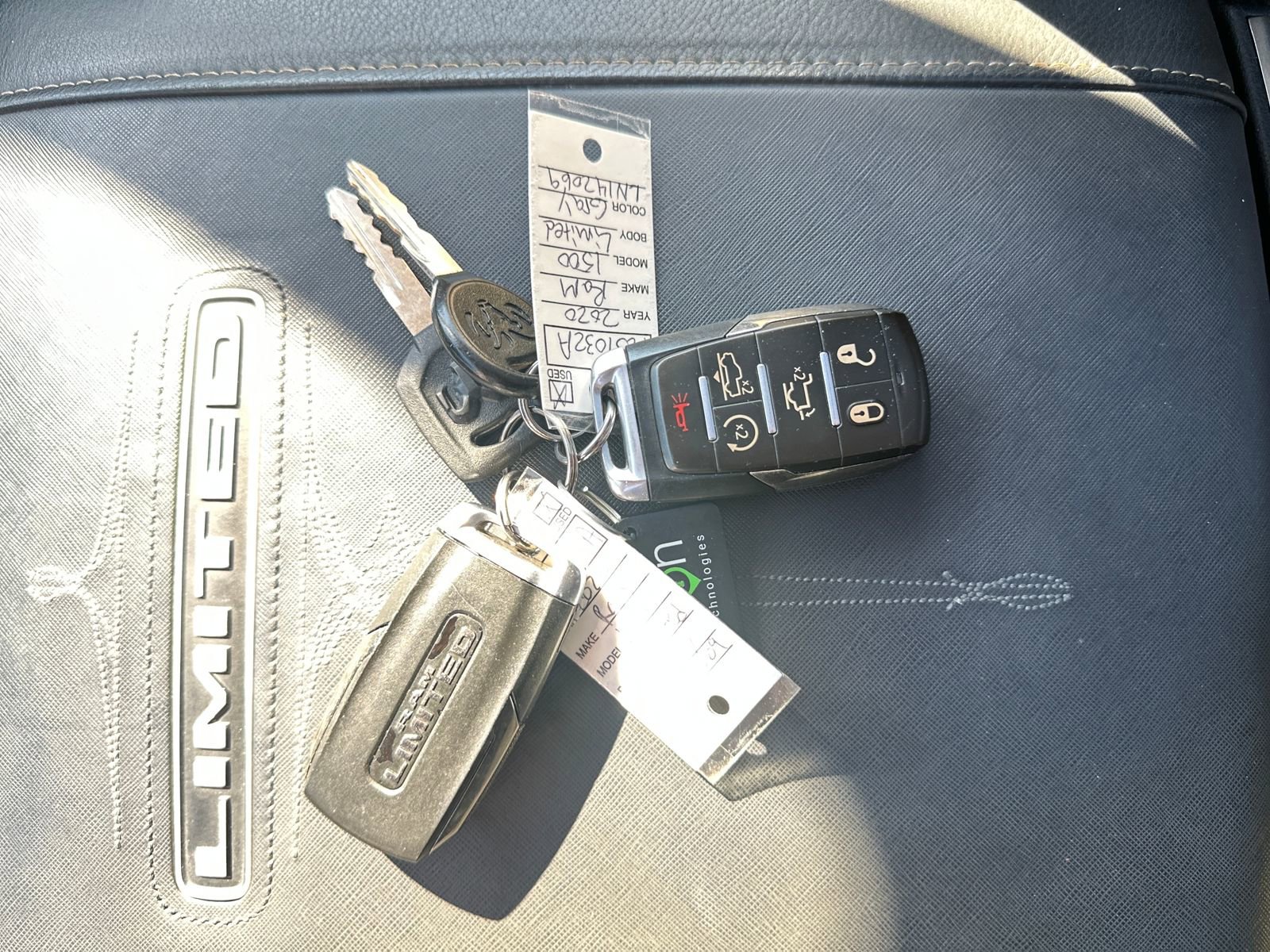 Used 2020 RAM 1500 Limited image 31