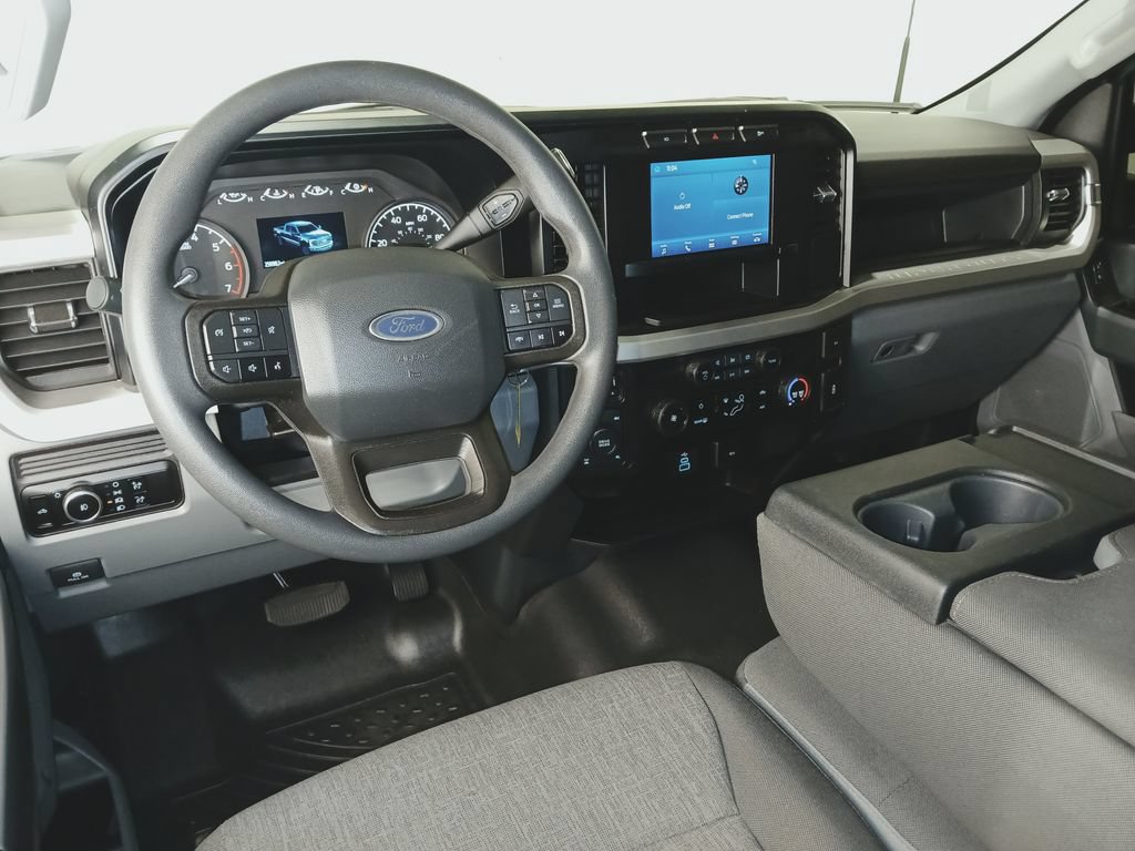Used 2024 Ford F250 XL w/ STX Appearance Package AWD/4WD image 8