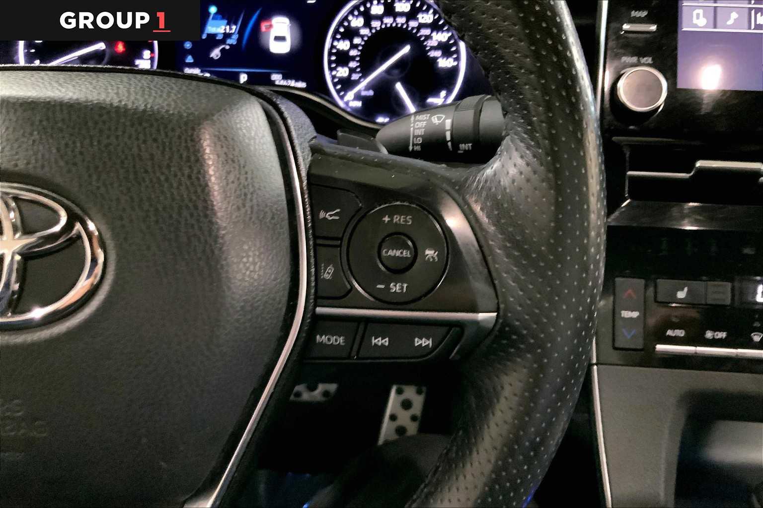 Used 2020 Toyota Avalon XSE w/ Carpet Mat Package image 24