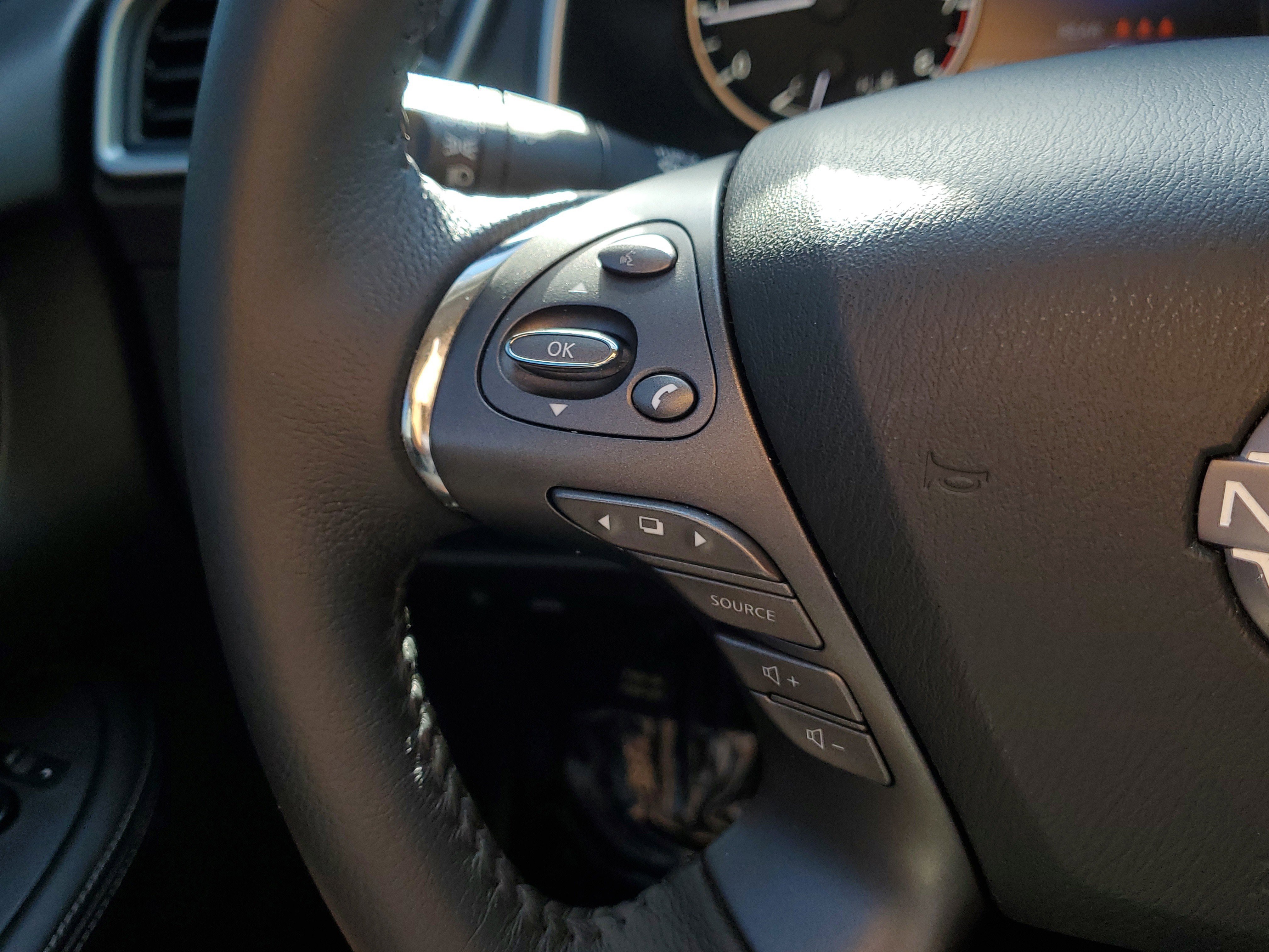 Used 2024 Nissan Murano SV image 24