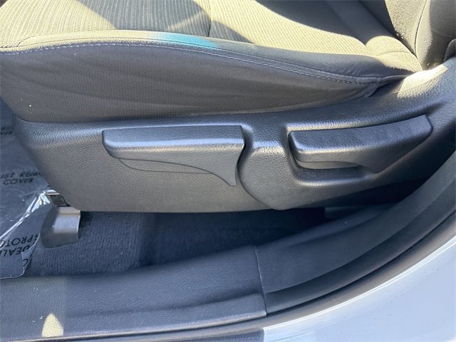 Used 2014 Kia Sorento LX image 12