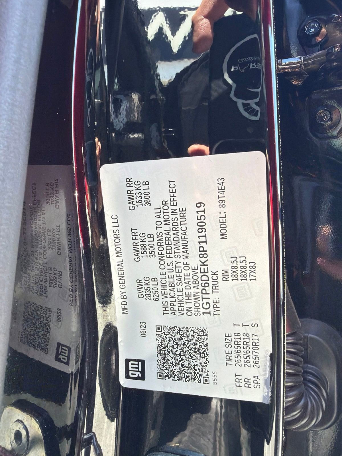 Used 2023 GMC Canyon AT4 w/ AT4 Premium Package AWD/4WD image 6
