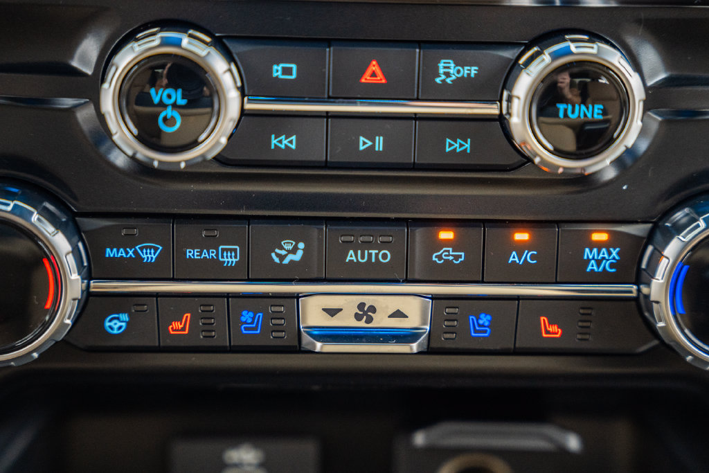 New 2026 Ford F350 Lariat w/ Lariat Premium Package AWD/4WD image 26