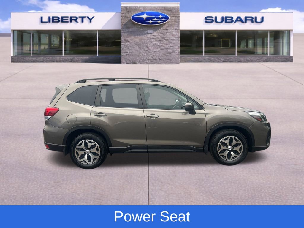 Used 2020 Subaru Forester Premium AWD/4WD image 7