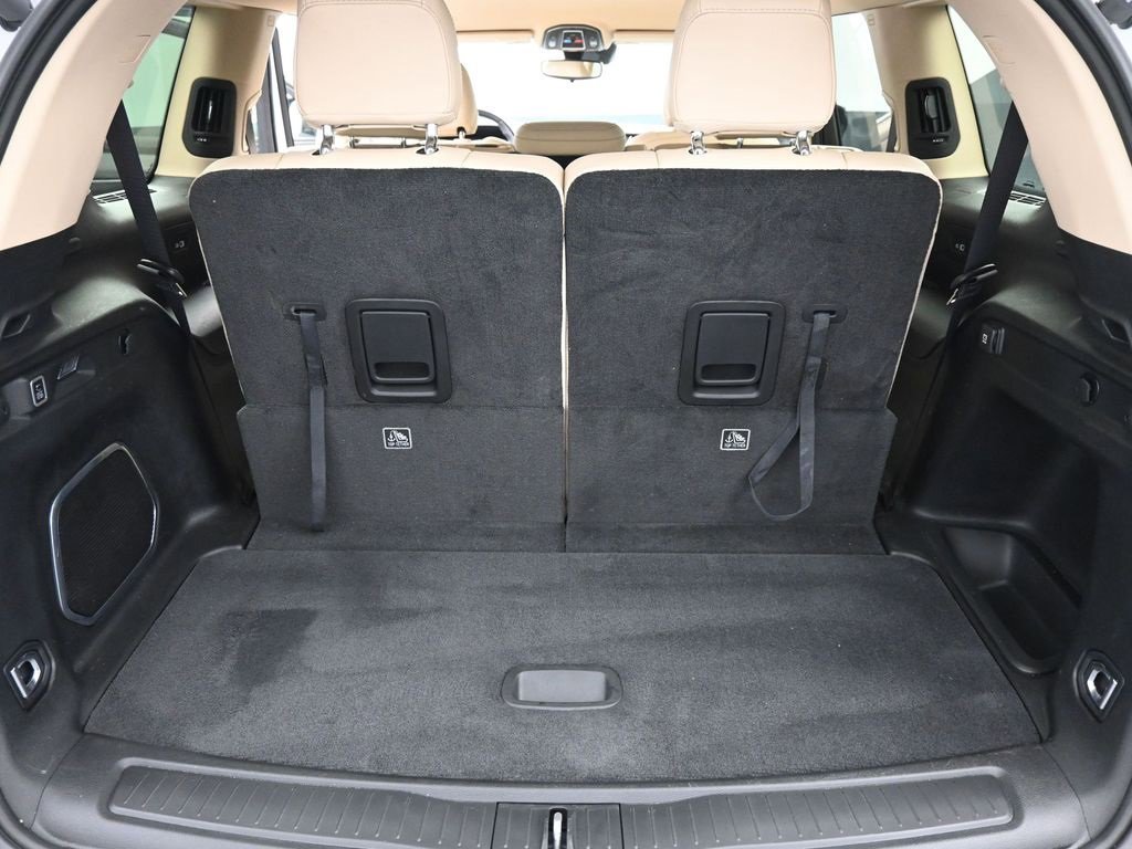 Used 2022 Jeep Grand Cherokee L Limited image 14