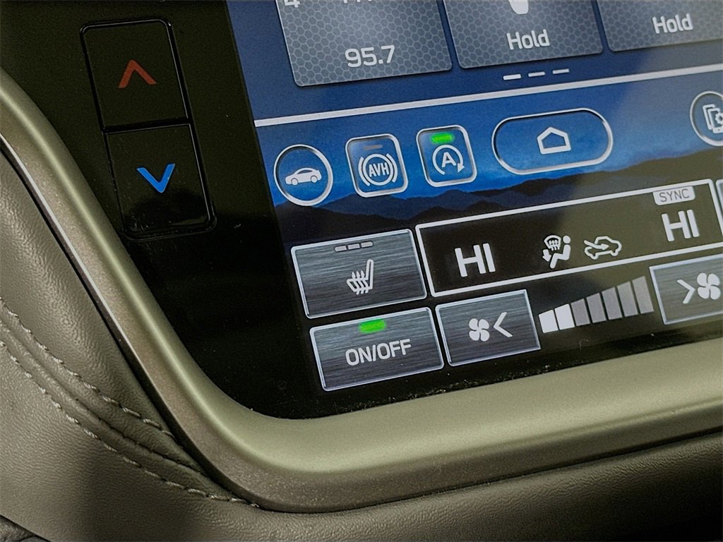 Used 2024 Subaru Outback Onyx Edition image 22