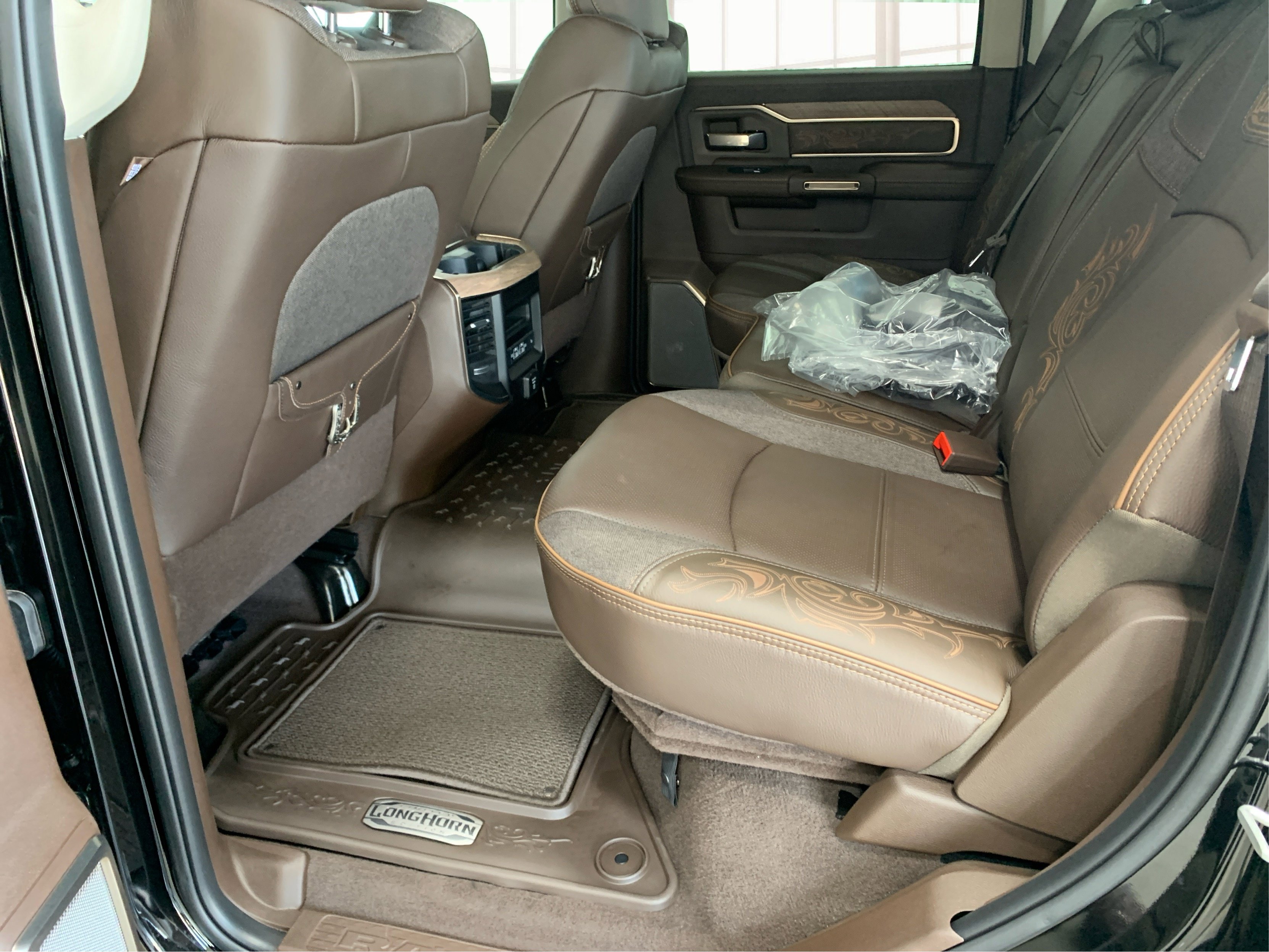 New 2026 RAM 2500 Limited image 10