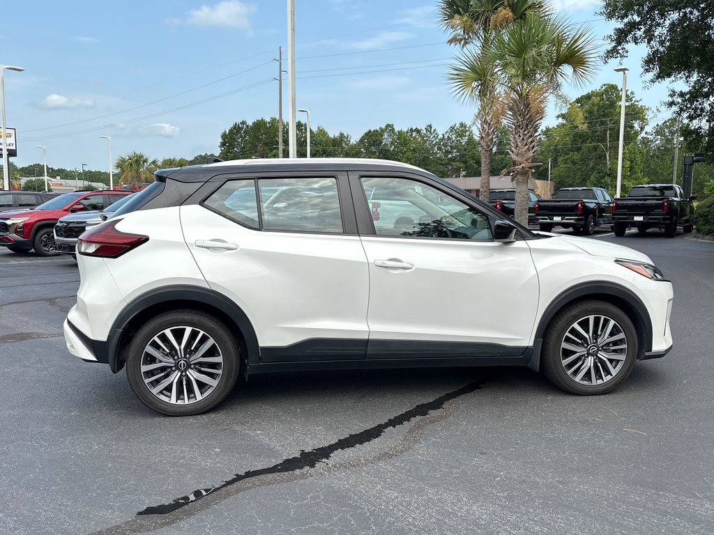Used 2022 Nissan Kicks SV FWD image 24