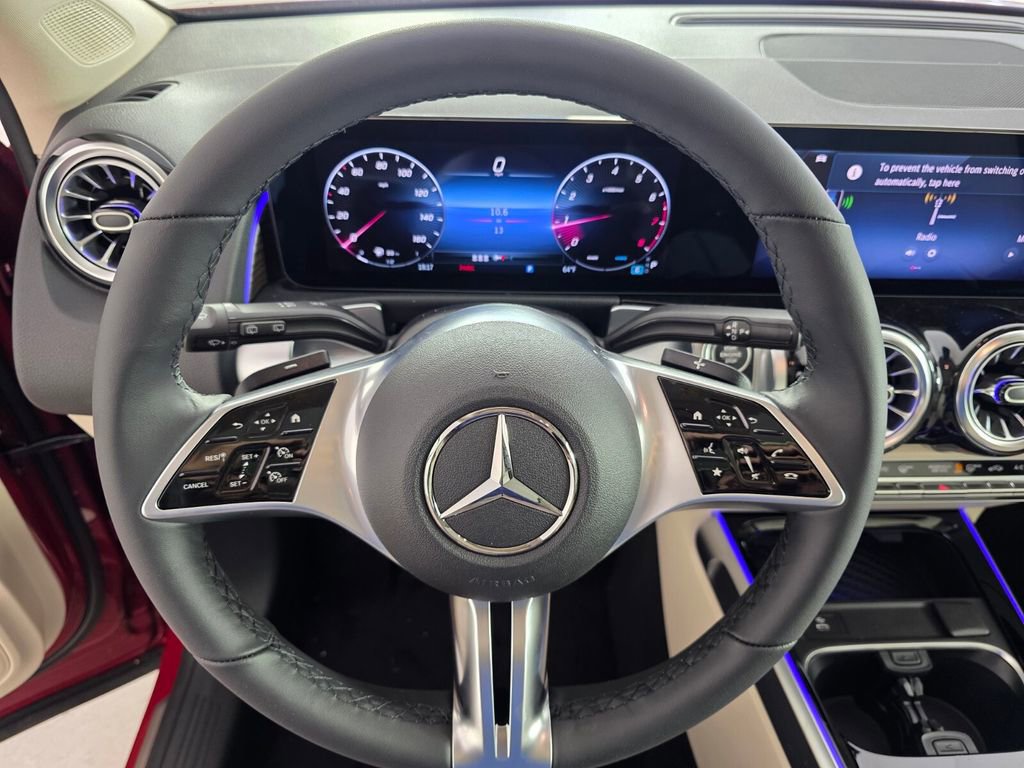 New 2026 Mercedes-Benz GLB 250 image 15